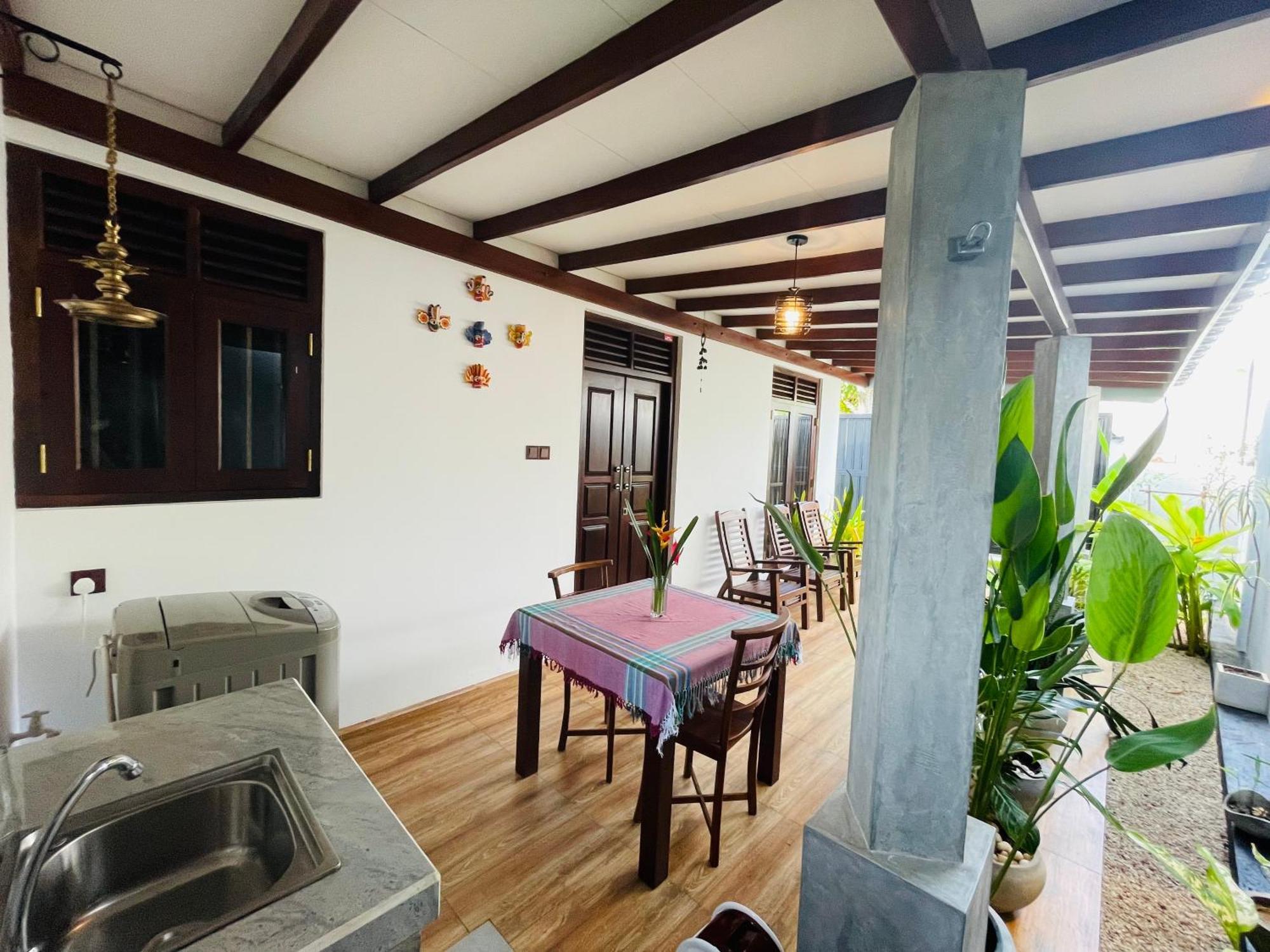 The Nook Hotel Hikkaduwa Exterior photo